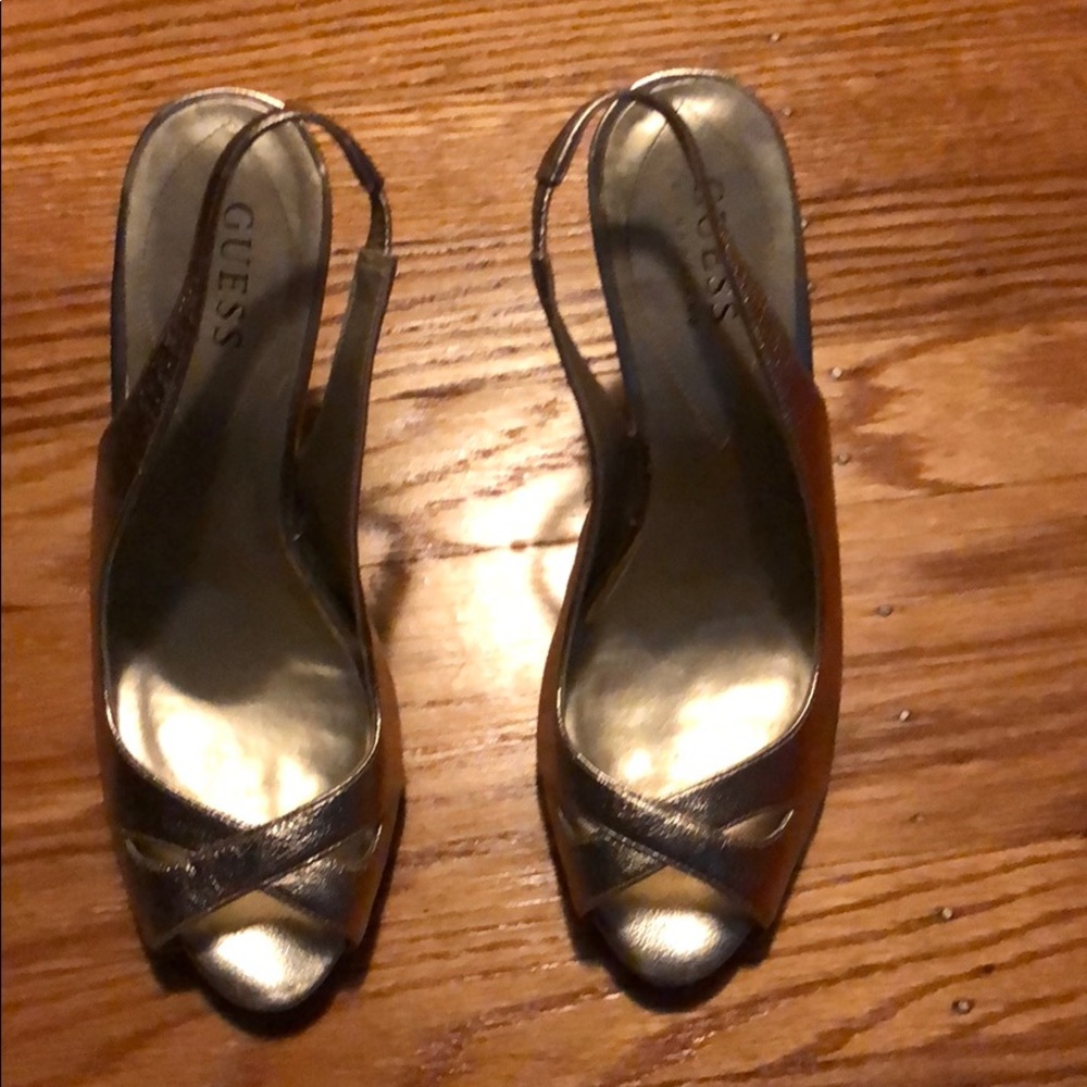 Gold leather guess leather heels